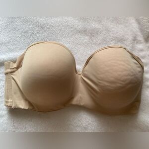 BALI Bra size 38DD strapple